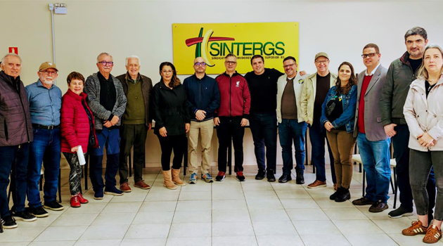 Reunião de entidades dos servidores organiza mobilização pela revisão geral e fim do confisco previdenciário