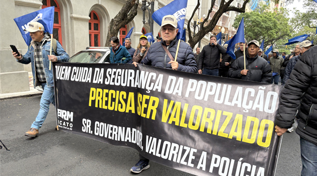 UGEIRM elabora tabela com reajuste salarial dos Policiais Civis para entregar aos candidatos